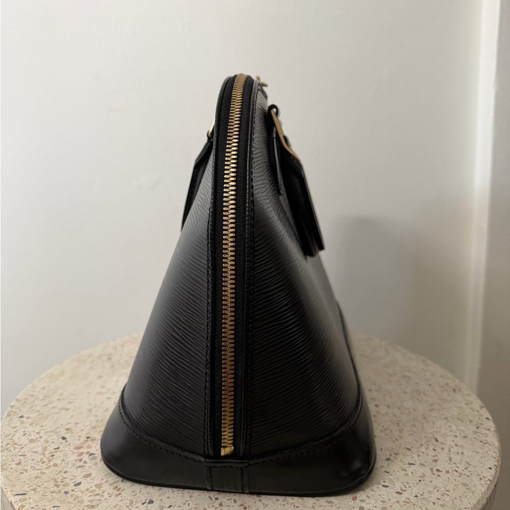 LOUIS VUITTON ALMA MM EPI LEATHER - Picture 4 of 16